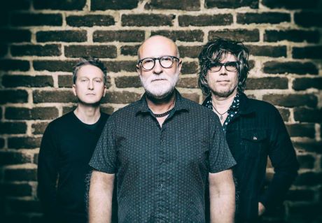 BOB MOULD